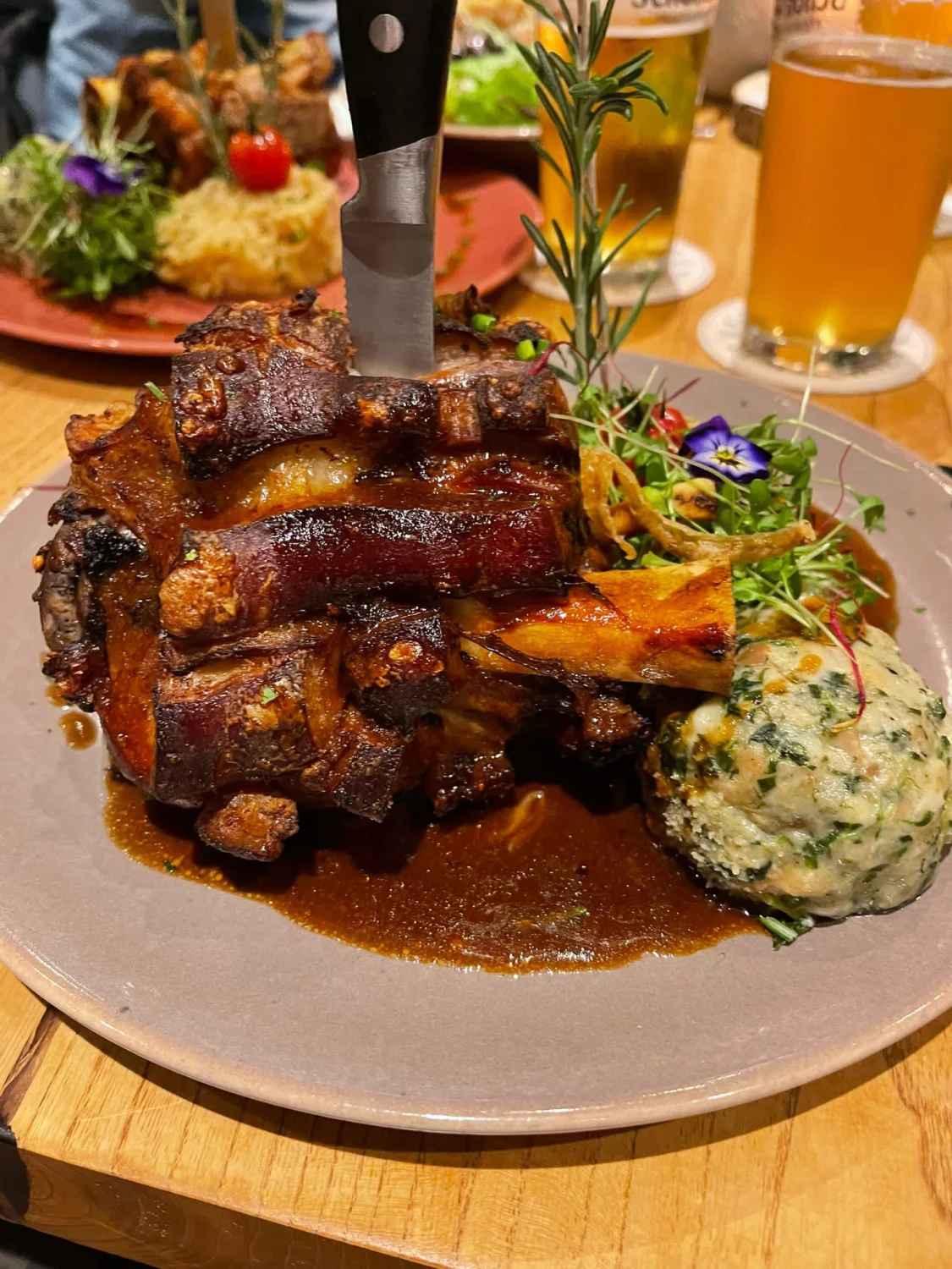 Gericht aus der Küche der Gaststätte zum Ochsen in Aichtal.
